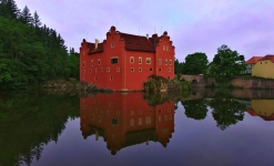 Státní zámek Červená Lhota