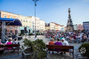 náměstí míru jindřichův hradec letní koncert