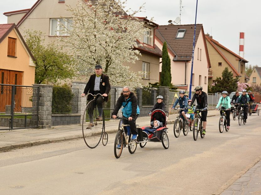 Veselá jarní cyklovyjížďka se povedla - Foto: Eva Tunklová