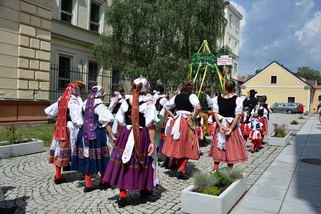 Folklorni festival jihoceskych souboru v Jindrichově Hradci