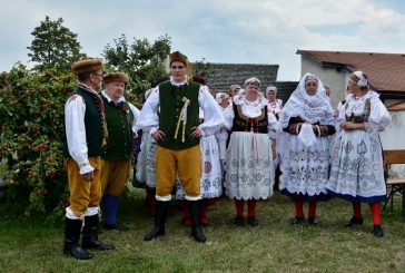 Fotila Eva: Folklorní festival jihočeských souborů v Jindřichově Hradci