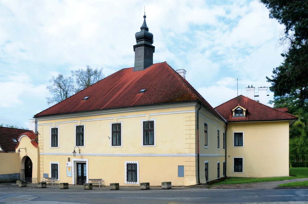 V jindřichohradeckých školách II. (Proměny města po požáru 1801 – kapitola čtvrtá)