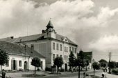 Deštenská škola za války (Z historie Deštné)