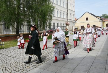 Fotil Karel: Folklorní festival v Jindřichově Hradci