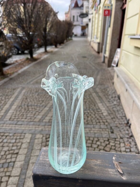Čerstvá skleněná kráska od Václava Fuky